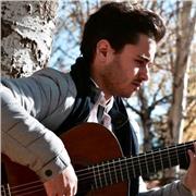 Doy clases de guitarra Española y clásica a todos los niveles